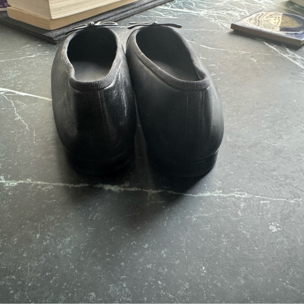 Chanel Ballet Flats in Black - Picture 12 of 14